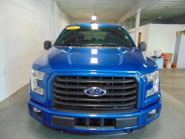 2015 Ford F-150 4WD SUPERCREW 145  XLT