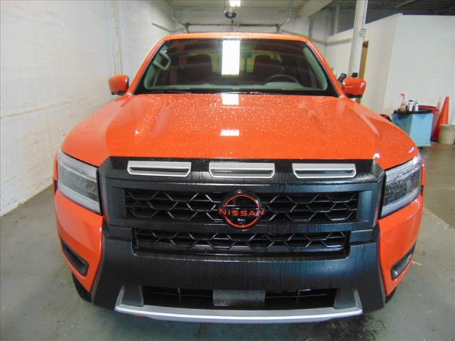 2025 Nissan Frontier CREW CAB 4X4 PRO-4X