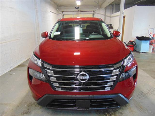 2025 Nissan Rogue AWD SV