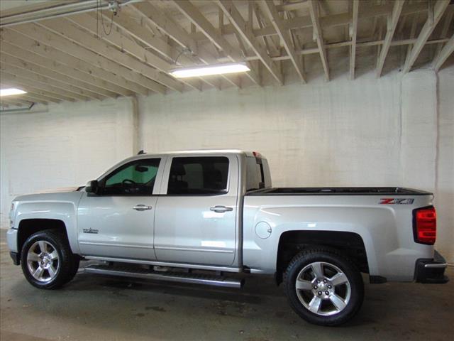 2018 Chevrolet Silverado 1500 4WD CREW CAB 143.5  LT W/