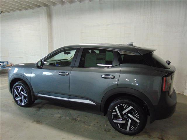 2025 Nissan Kicks SV FWD