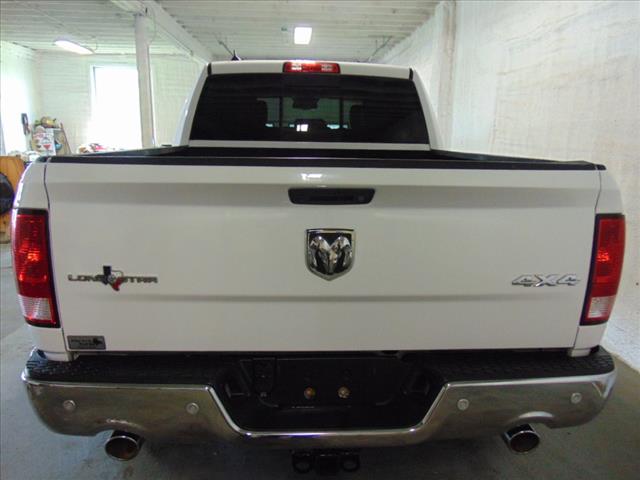 2017 RAM 1500 LONE STAR SILVER 4X4 CREW