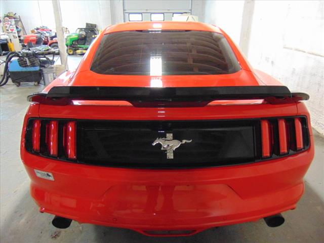2015 Ford Mustang V6