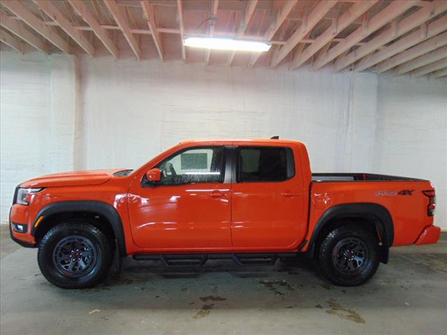 2025 Nissan Frontier CREW CAB 4X4 PRO-4X