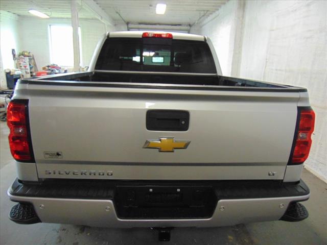 2018 Chevrolet Silverado 1500 4WD CREW CAB 143.5  LT W/