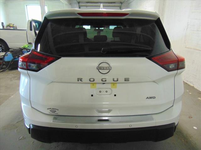 2025 Nissan Rogue AWD SV