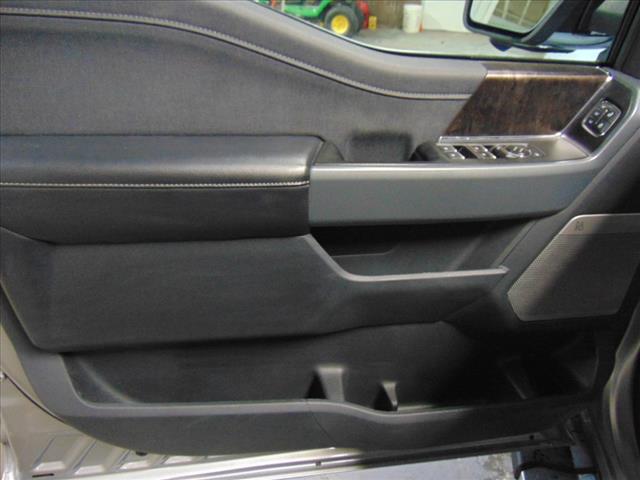 2021 Ford F-150 LARIAT 4WD SUPERCREW 5.5