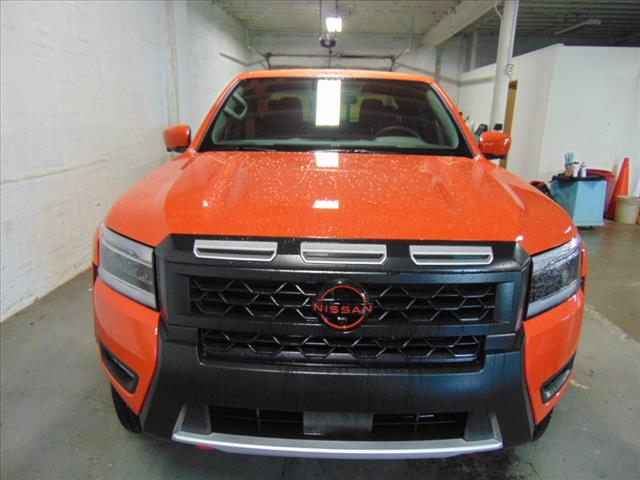 2025 Nissan Frontier CREW CAB 4X4 PRO-4X