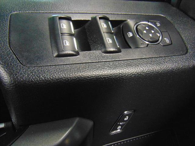 2015 Ford F-150 4WD SUPERCREW 145  XLT