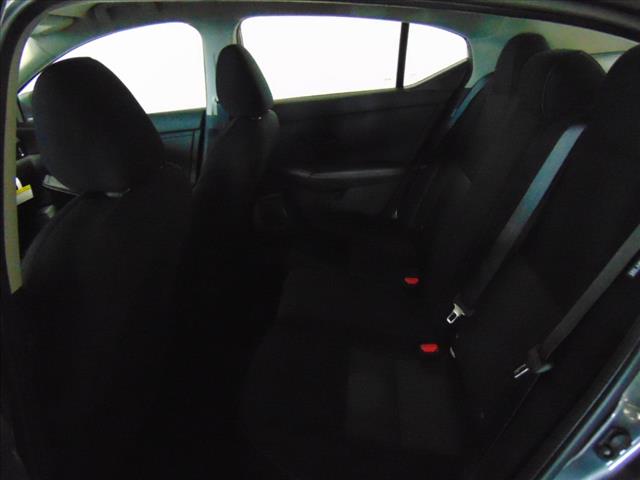 2025 Nissan Sentra SV CVT