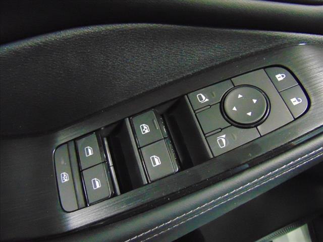 2025 Nissan Rogue AWD SV
