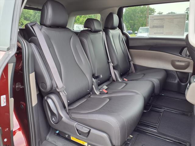2025 Kia Carnival LXS