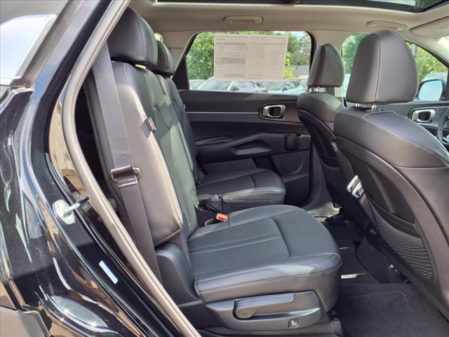 2025 Kia Sorento EX