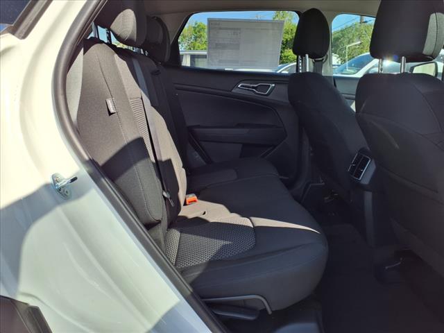 2025 Kia Sportage LX