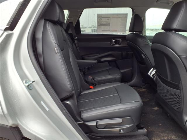 2025 Kia Sorento Hybrid EX