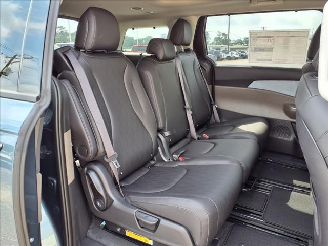 2025 Kia Carnival SX