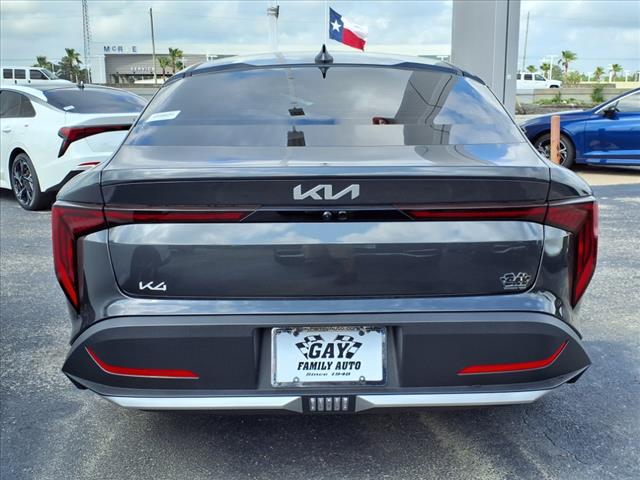 2025 Kia K4 LXS