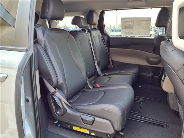 2025 Kia Carnival EX