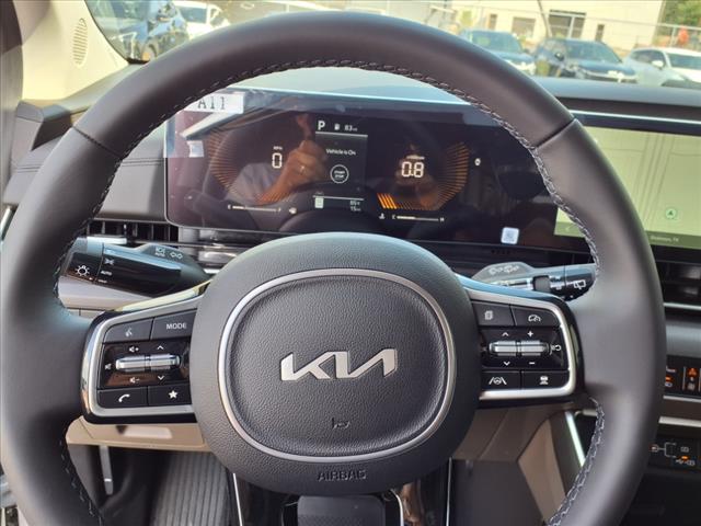 2025 Kia Carnival EX