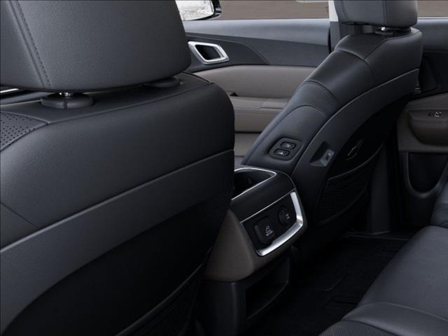 2025 Kia Carnival Hybrid SX