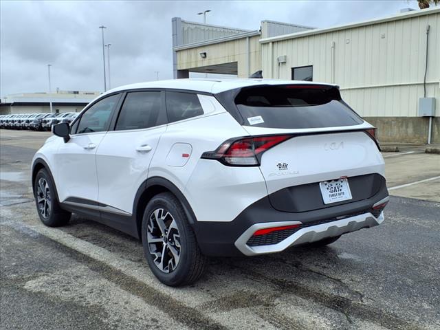 2025 Kia Sportage EX