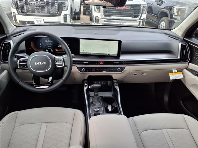 2025 Kia Sorento S