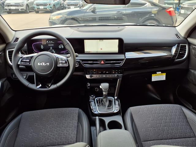 2025 Kia Seltos S