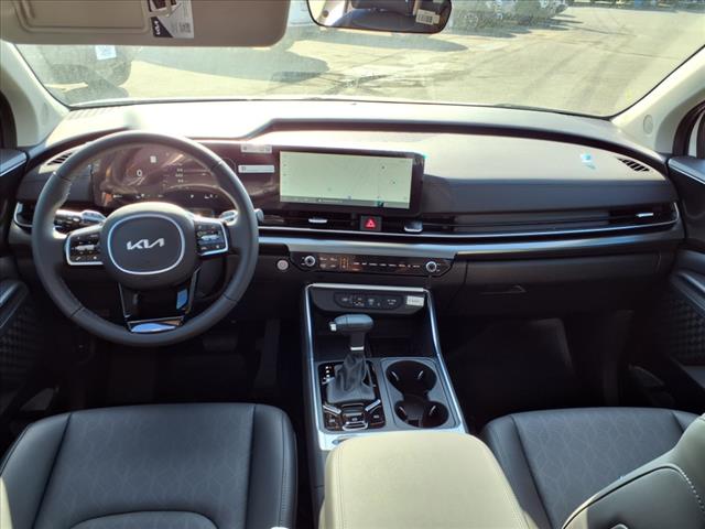 2025 Kia Carnival SX