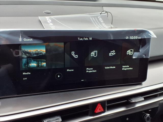 2025 Kia Sorento LX