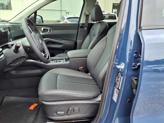 2025 Kia Sorento X-Line EX