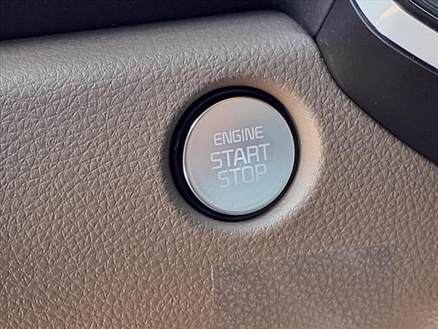2025 Kia Carnival EX