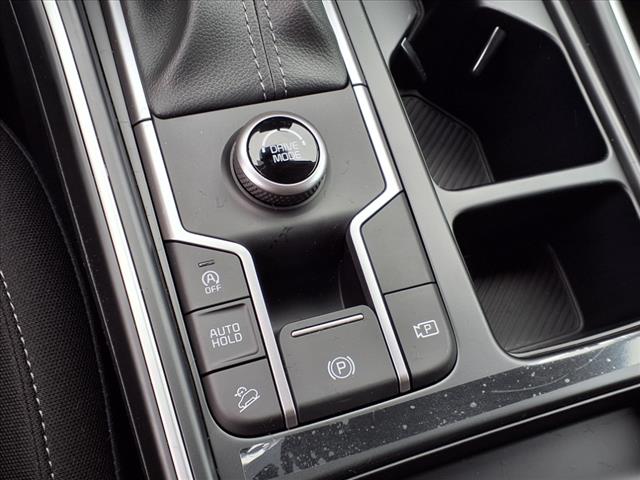 2025 Kia Sorento LX