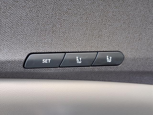 2025 Kia Carnival EX
