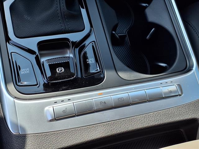 2025 Kia Carnival EX