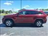 2017 Jeep Grand Cherokee Laredo - thumbnail 2