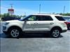 2017 Ford Explorer XLT - thumbnail 2