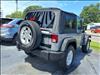 2016 Jeep Wrangler Sport - thumbnail 3