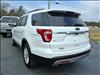 2016 Ford Explorer XLT - thumbnail 3