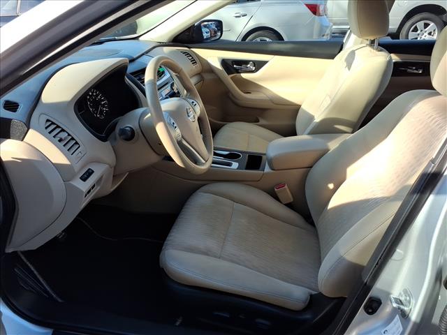 2016 Nissan Altima 2.5 SV