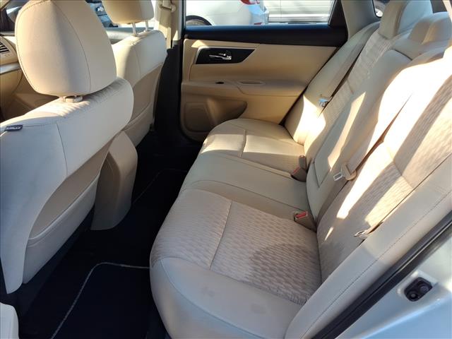 2016 Nissan Altima 2.5 SV