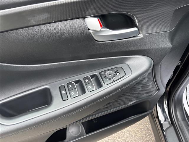 2021 Hyundai SANTA FE SE - Photo 13