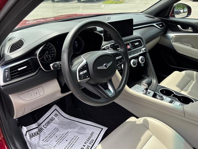 2023 Genesis G70 2.0T - Photo 14