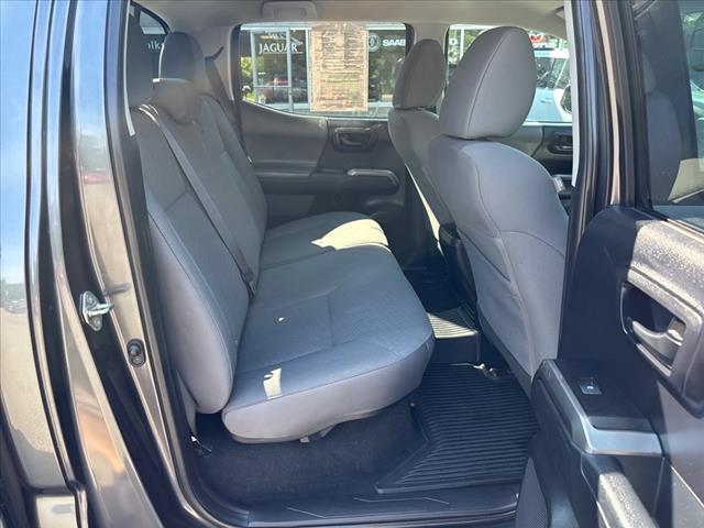 2020 Toyota Tacoma SR5 V6 - Photo 16