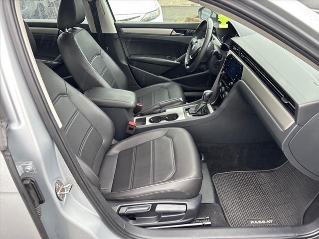 2021 Volkswagen Passat SE - Photo 17