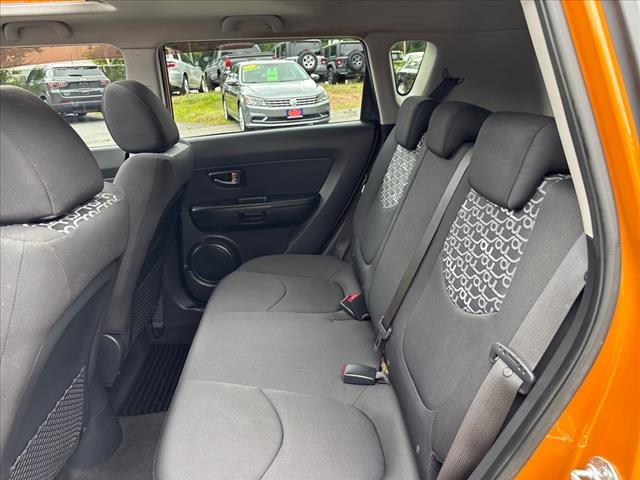 2010 Kia Soul + - Photo 17
