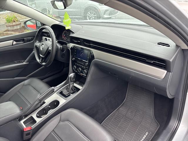 2021 Volkswagen Passat SE - Photo 18
