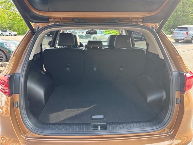 2020 Kia Sportage EX - Photo 18