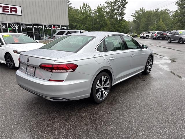 2021 Volkswagen Passat SE - Photo 5