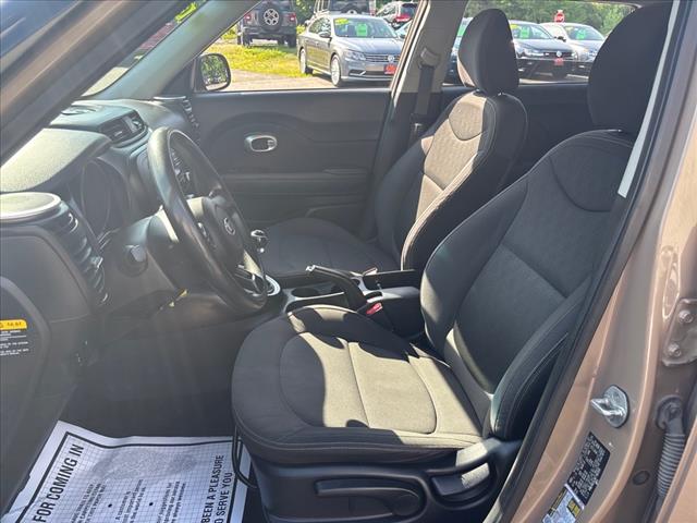 2015 Kia Soul Base