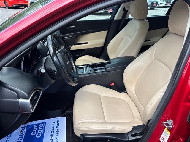 2017 Jaguar XE 35t Premium